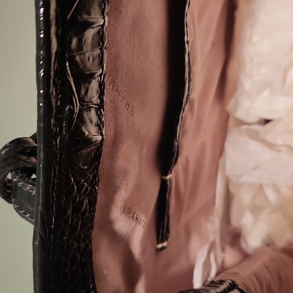 Brahmin Julian Tote with FREE travel jewelry envelope. BONUS - Picture 5 of 11